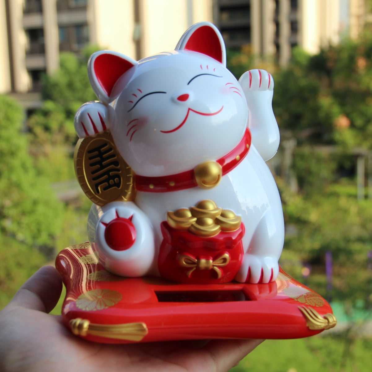 Maneki Neko Glückskatze Solarenergie automatisch winken Hände bringen Ihnen Glück und viel Glück