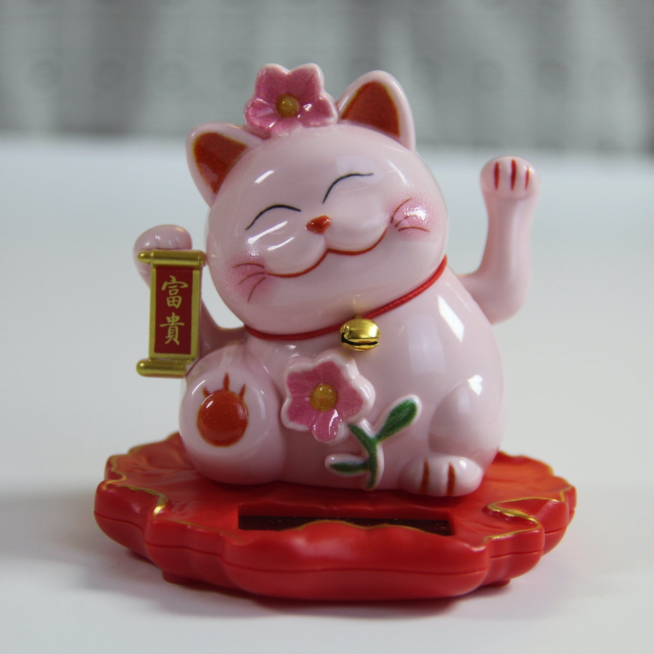 Maneki Neko Lucky cat "Blossom" solar energy auto waving hand bring you fortune and good luck