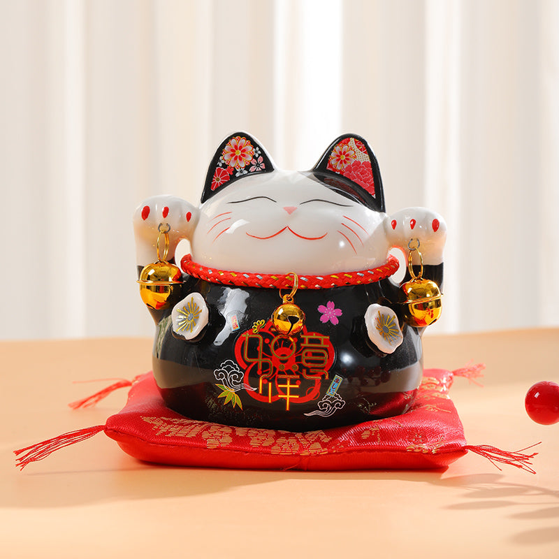 Die Spardose aus Keramik in der Form einer Glückskatze von RubyredFox „Maneki Neko“ bringt Ihnen Glück und Reichtum.