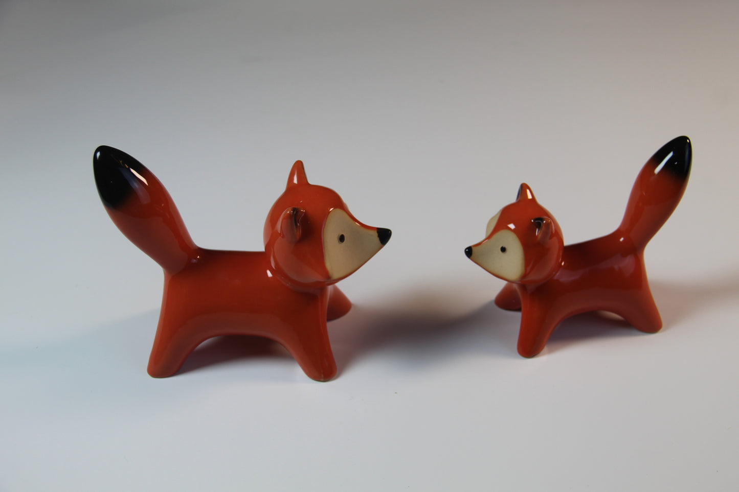 Handcrafted Ceramic Fox Pair – Decorative Large & Small Fox Set